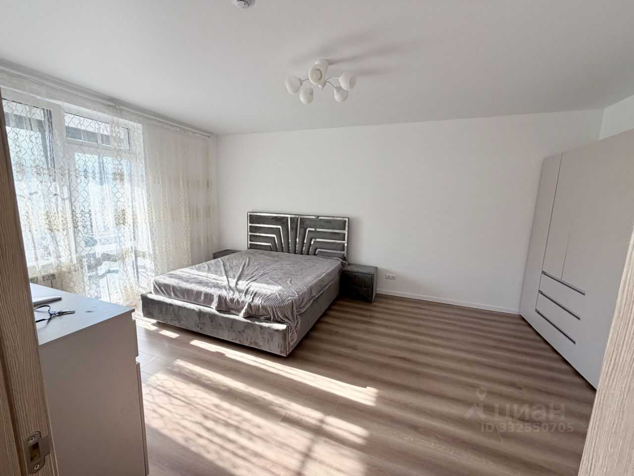 1-комнатная квартира, 42 м² — фотография 2
