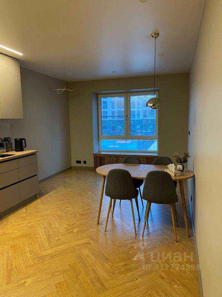 3-комнатная квартира, 90 м² — фотография 3