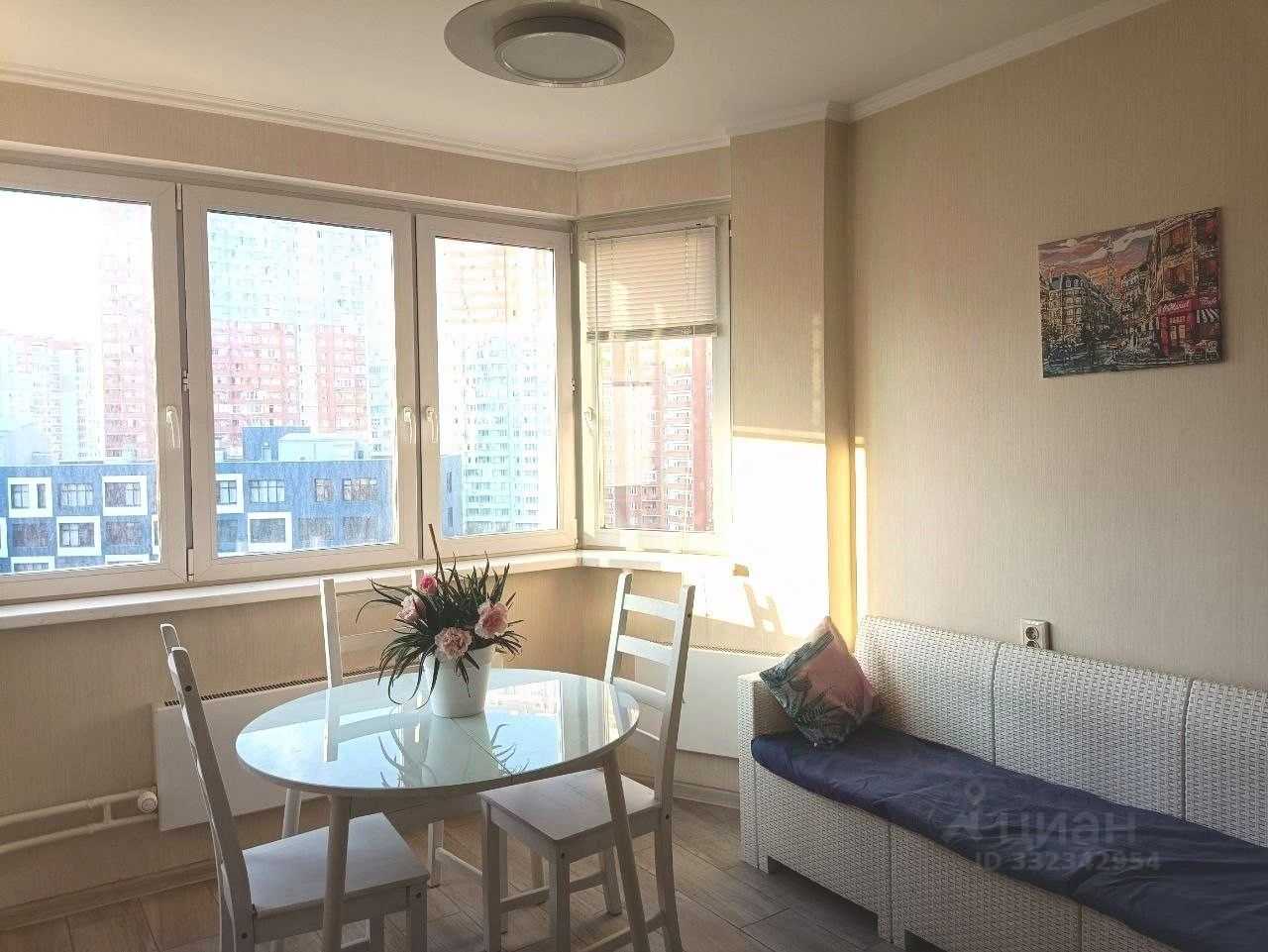2-комнатная квартира, 60,3 м² — фотография 2