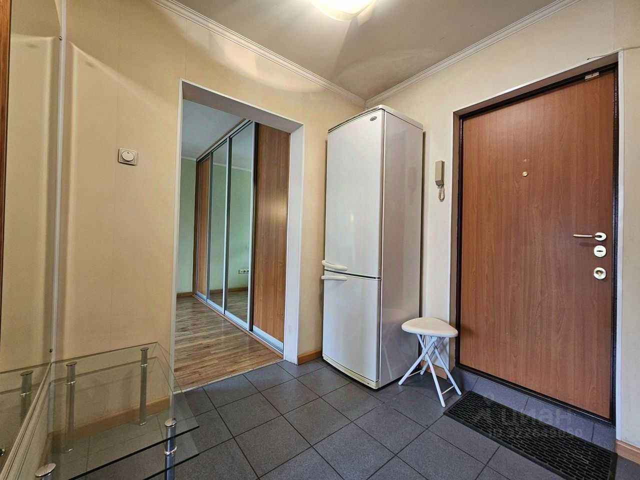 2-комнатная квартира, 48 м² — фотография 2