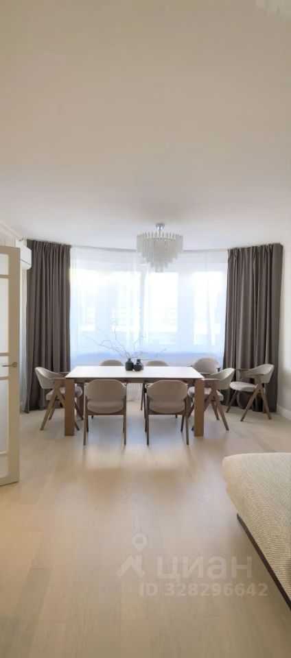 4-комнатная квартира, 145 м² — фотография 2