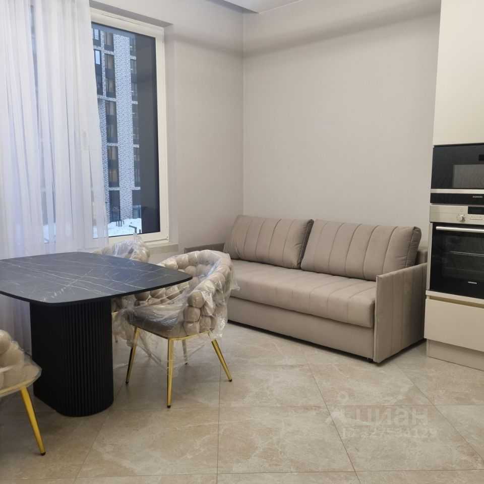 1-комнатная квартира, 50 м² — фотография 3