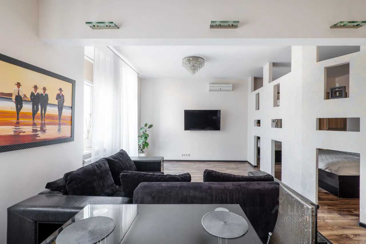 2-комнатная квартира, 53 м² — фотография 2