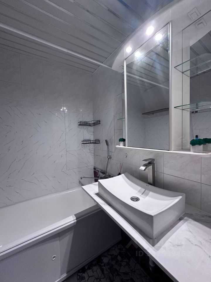 2-комнатная квартира, 56 м² — фотография 2