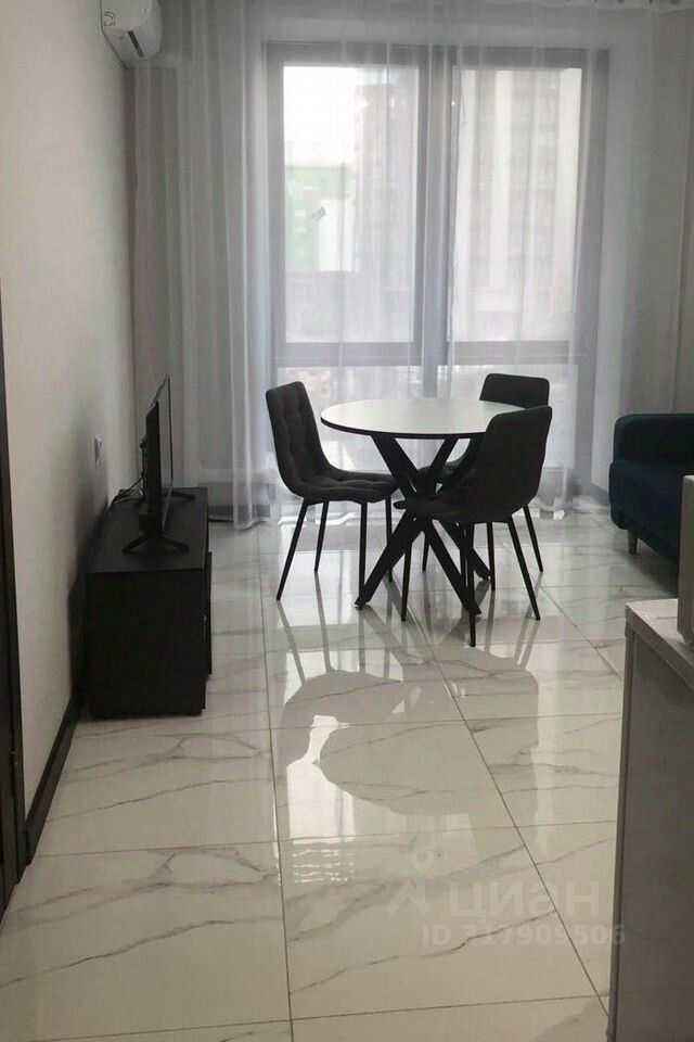 2-комнатная квартира, 42 м² — фотография 2