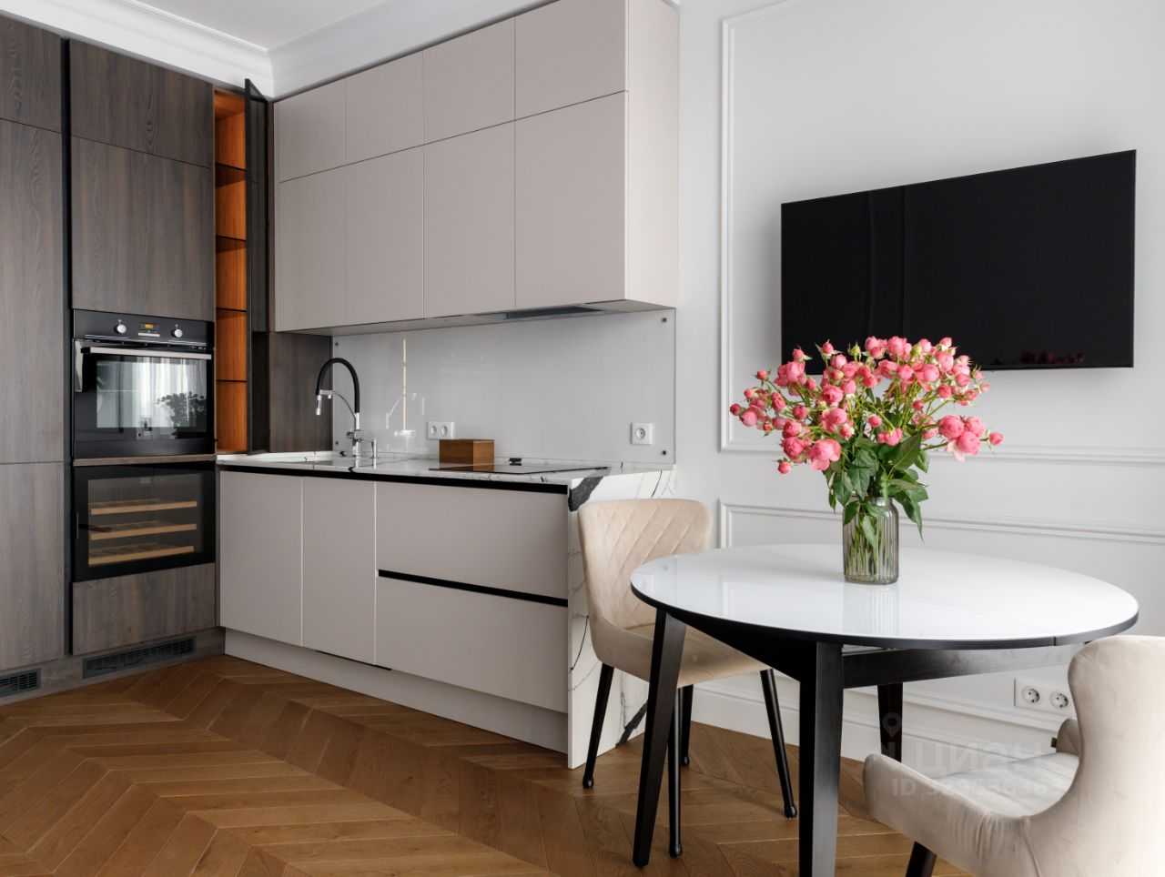 1-комнатная квартира, 42 м² — фотография 2