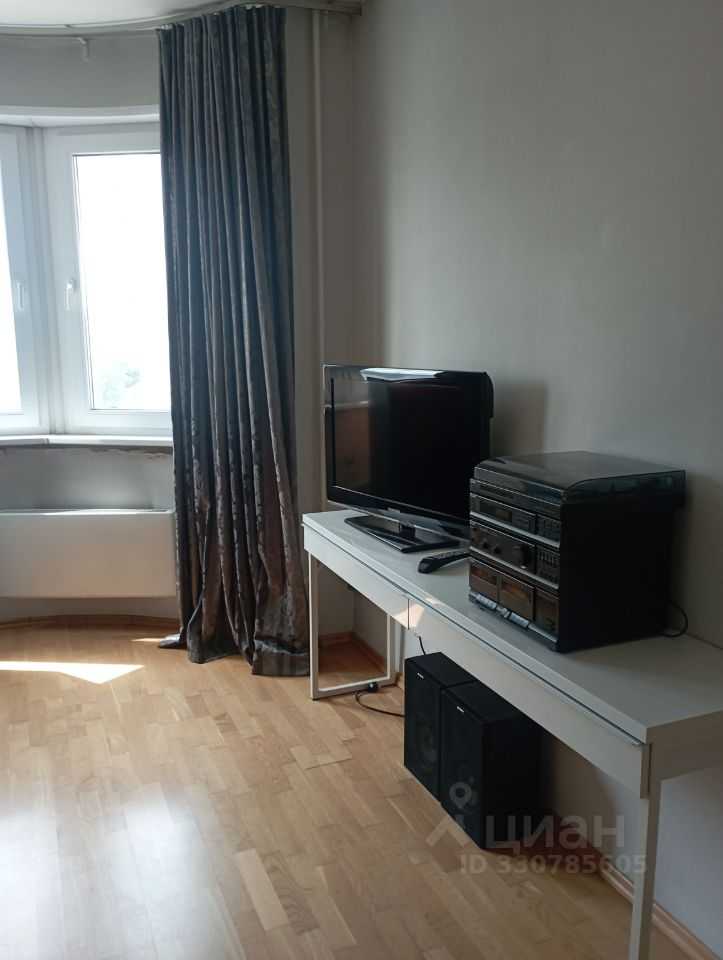 1-комнатная квартира, 42 м² — фотография 3