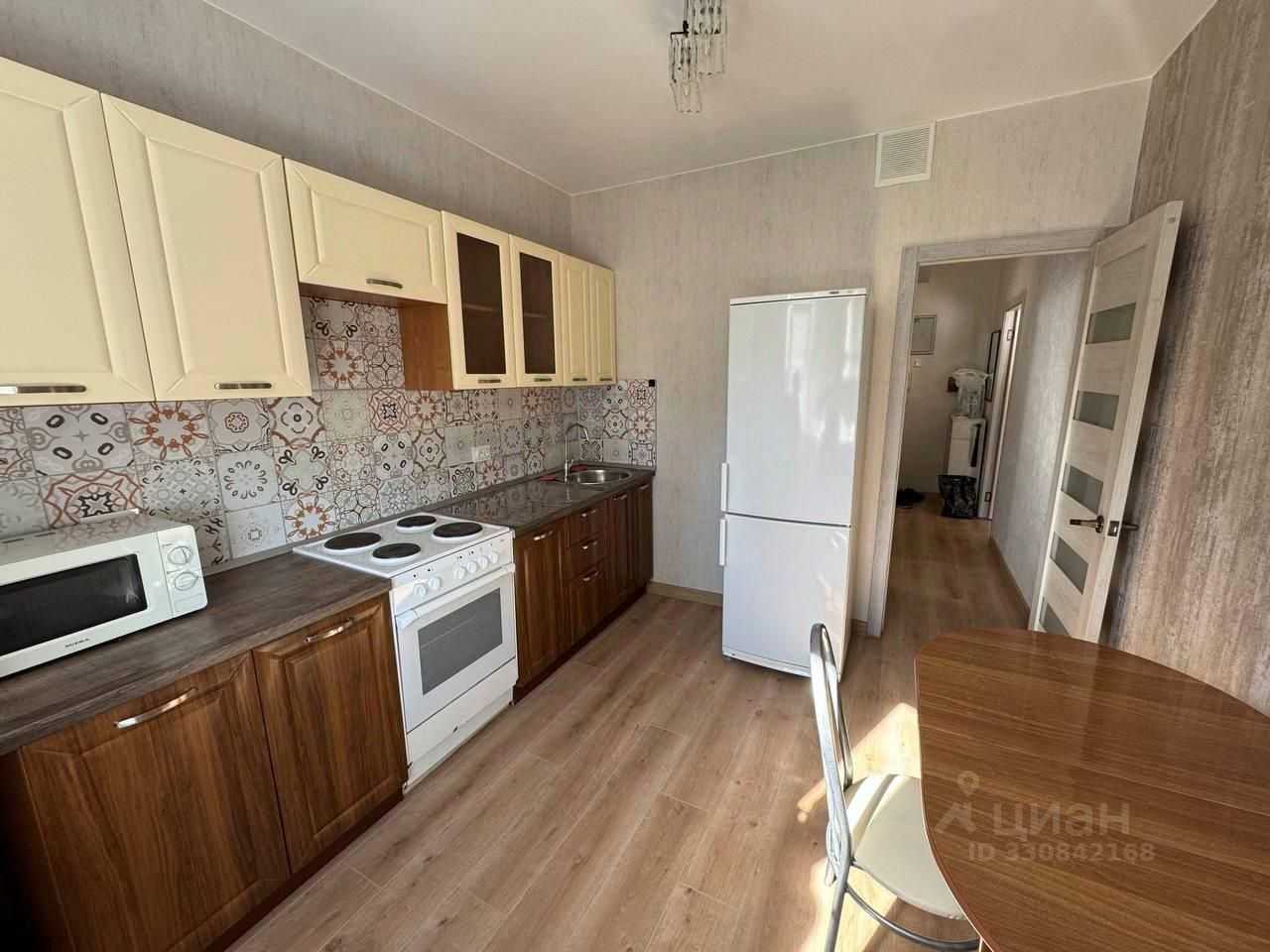 1-комнатная квартира, 37 м² — фотография 3
