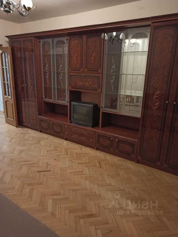 2-комнатная квартира, 70 м² — фотография 3