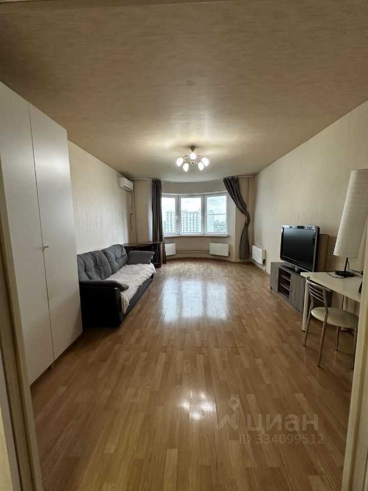 2-комнатная квартира, 71 м² — фотография 2