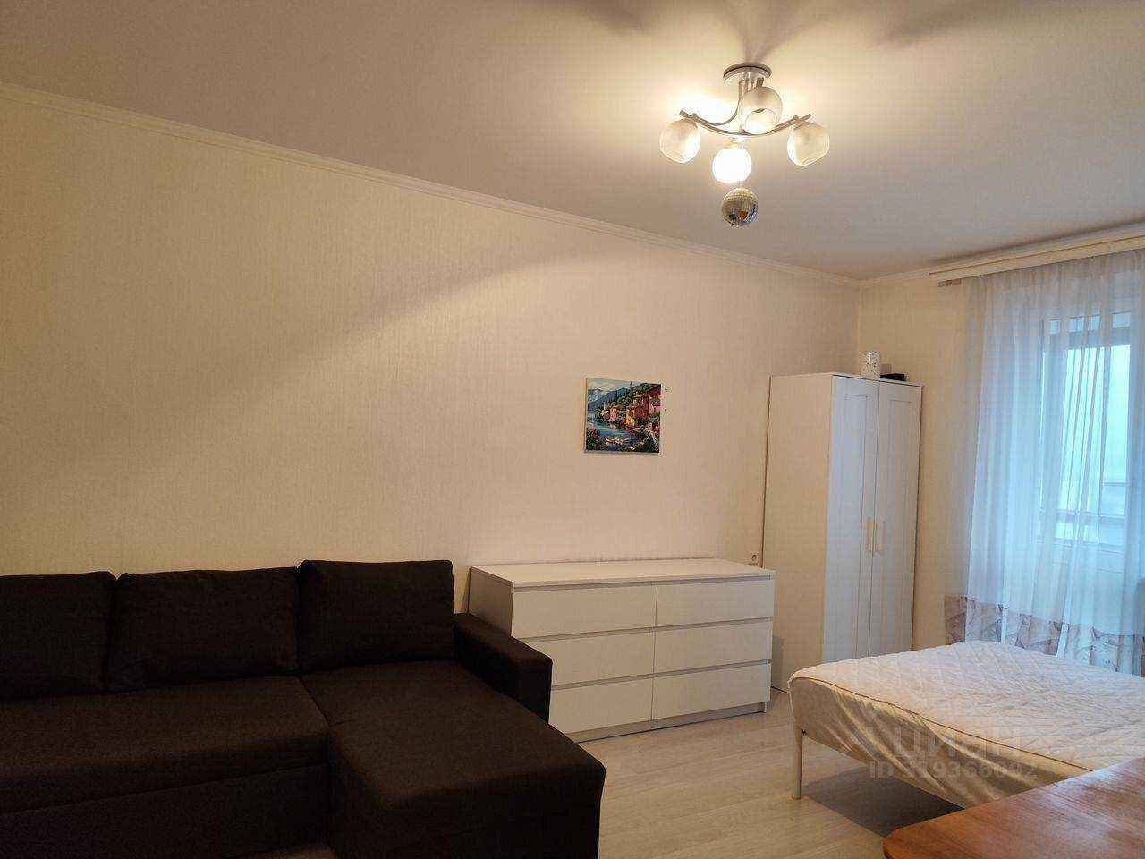1-комнатная квартира, 42 м² — фотография 2