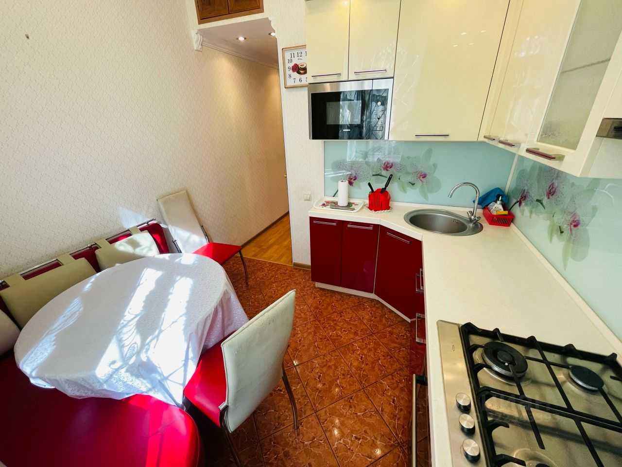 3-комнатная квартира, 79 м² — фотография 3