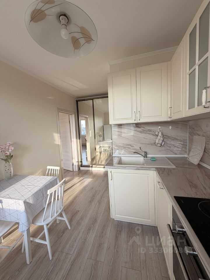 2-комнатная квартира, 54 м² — фотография 2