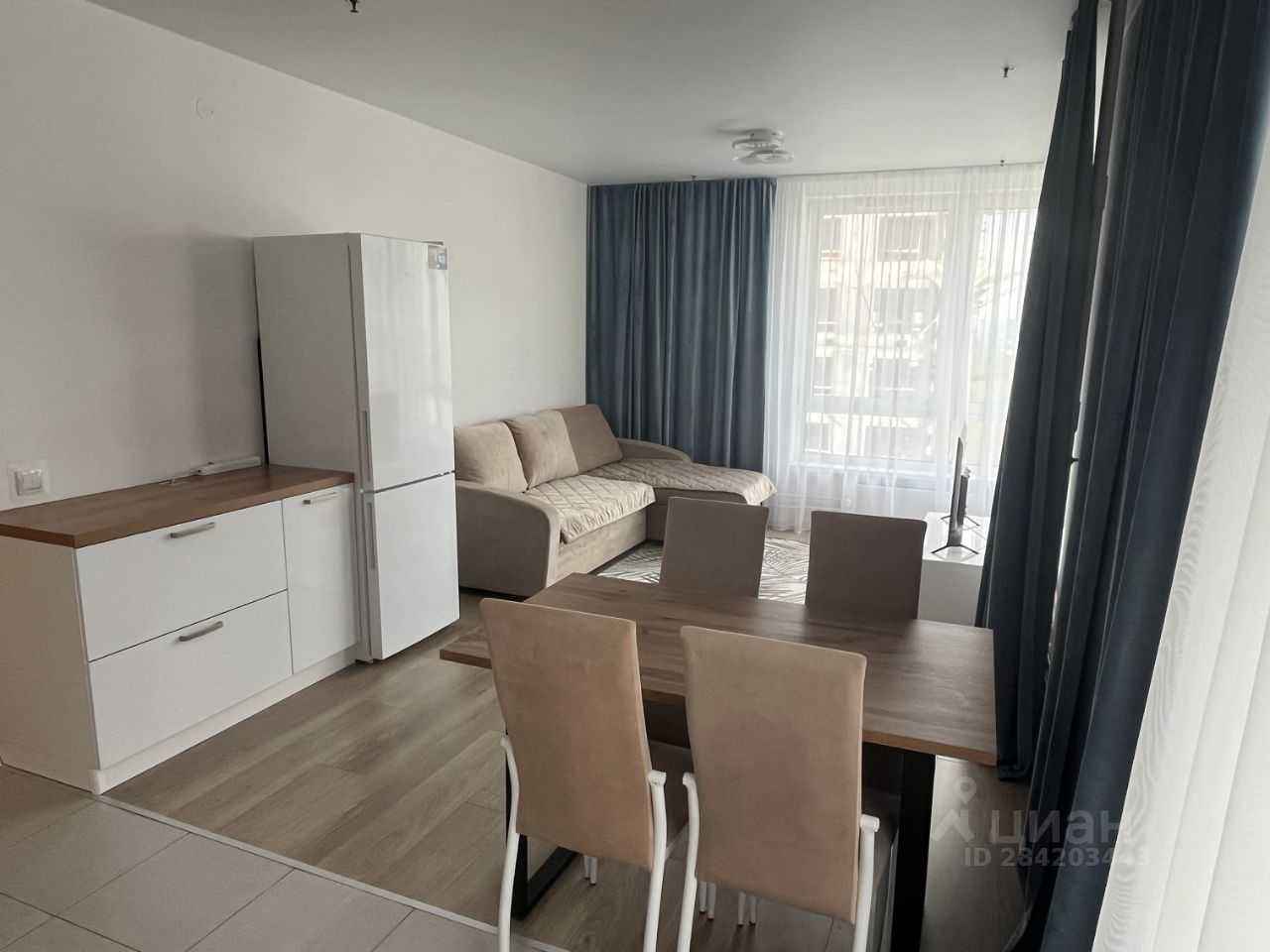 2-комнатная квартира, 63 м² — фотография 3