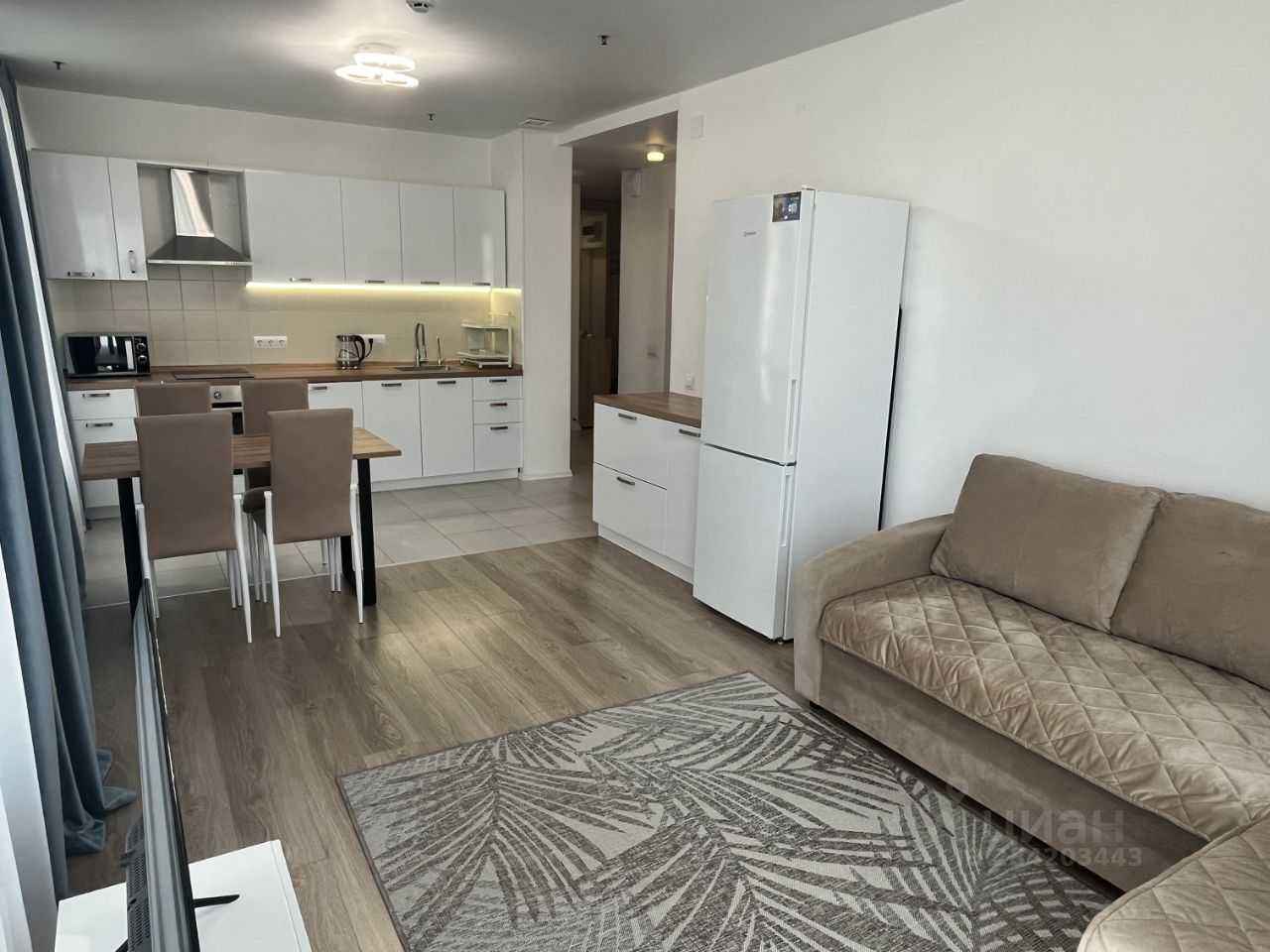 2-комнатная квартира, 63 м² — фотография 2