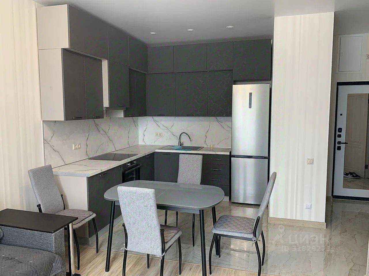 2-комнатная квартира, 42 м² — фотография 2