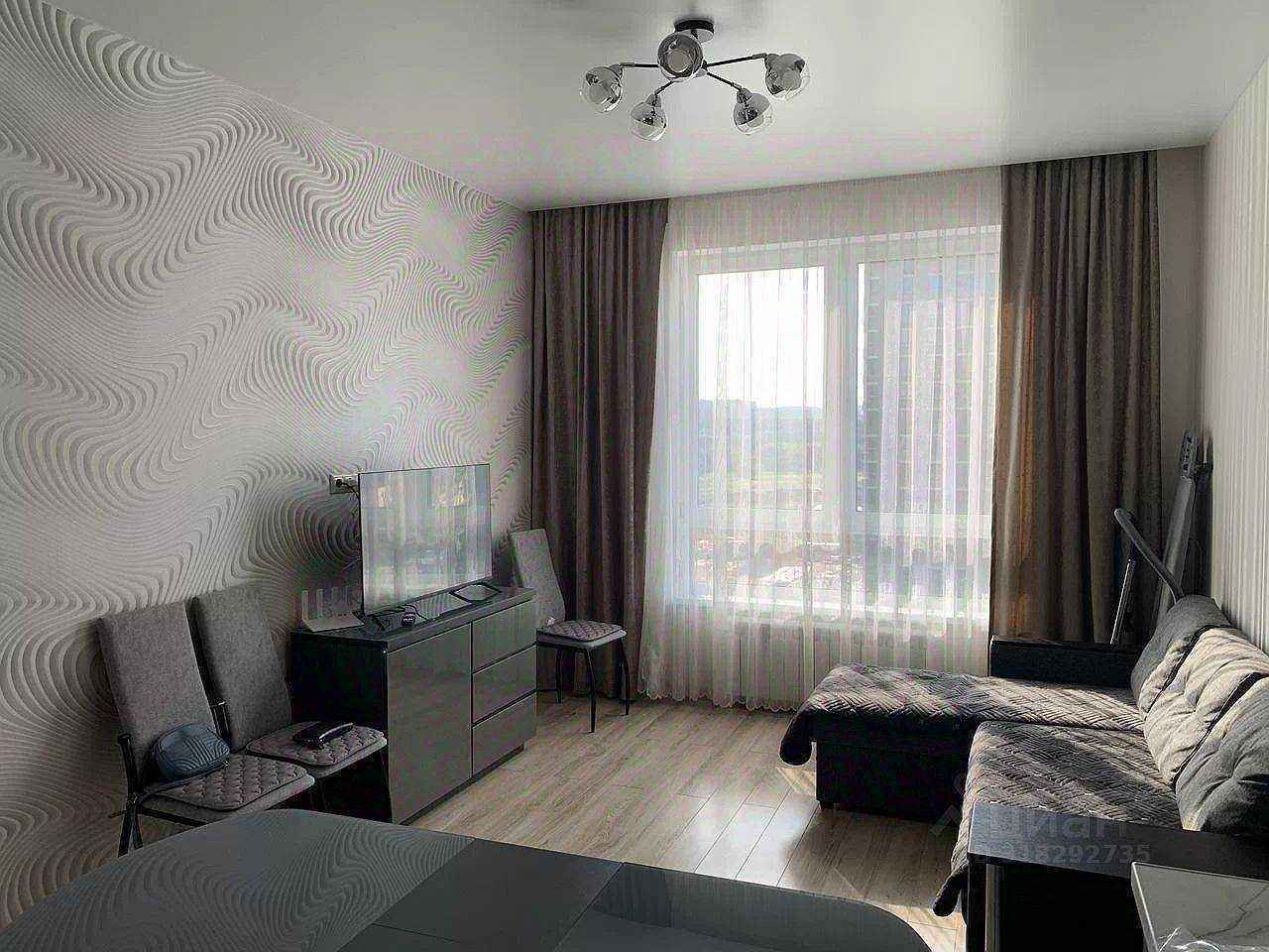 2-комнатная квартира, 42 м² — фотография 3