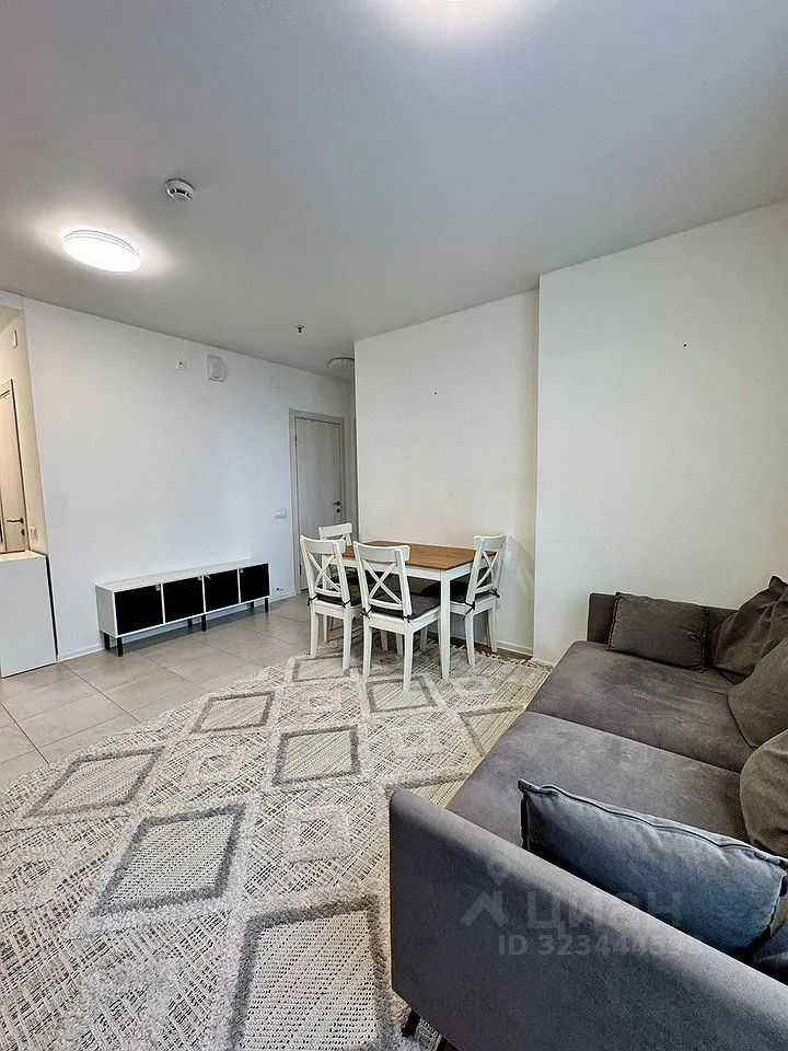 3-комнатная квартира, 56 м² — фотография 3