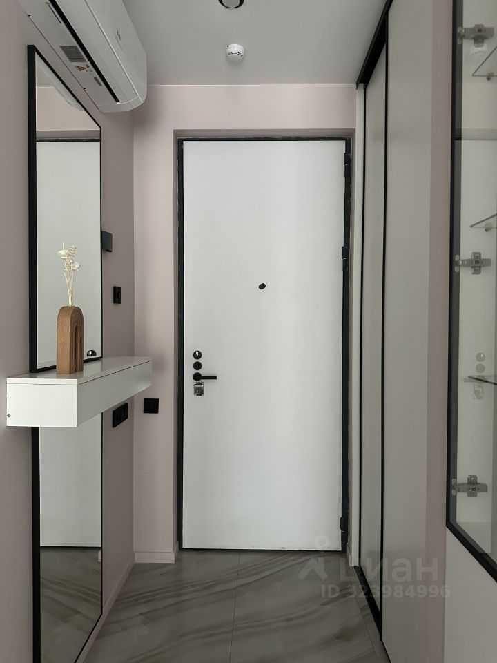 2-комнатная квартира, 64 м² — фотография 2