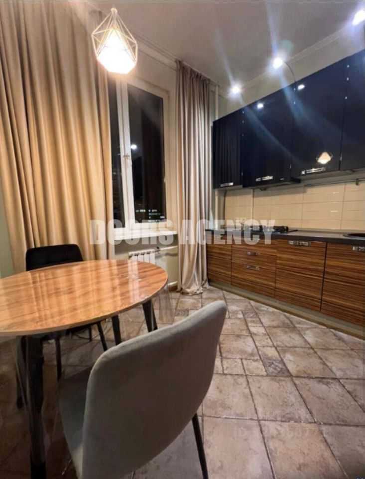 2-комнатная квартира, 60 м²