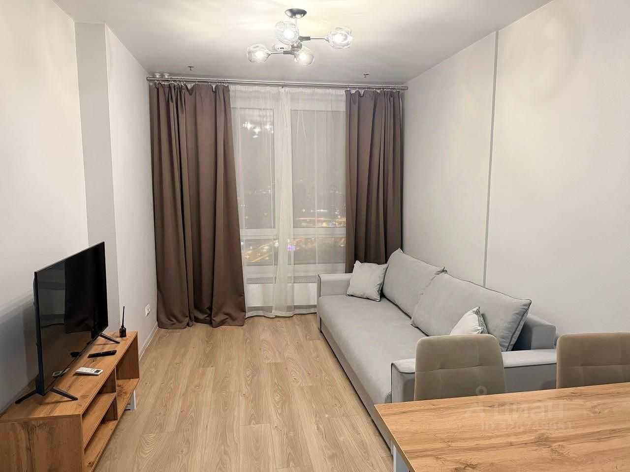 1-комнатная квартира, 37 м² — фотография 2