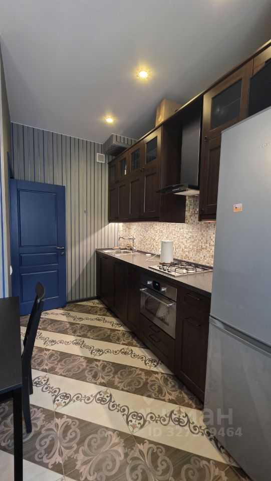 1-комнатная квартира, 50 м² — фотография 2