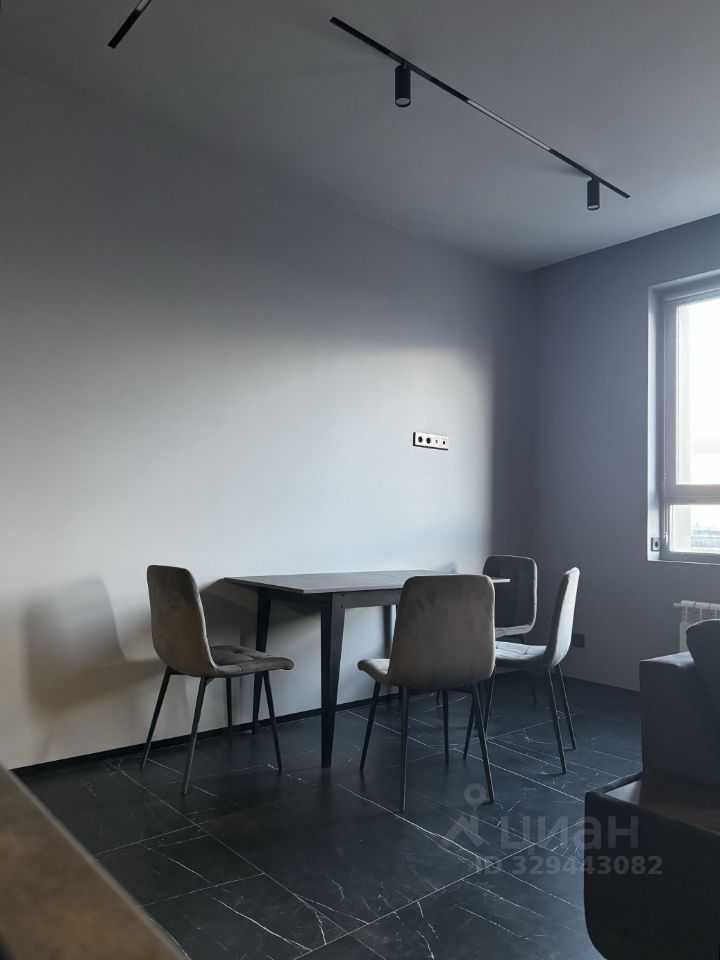 2-комнатная квартира, 57 м² — фотография 3