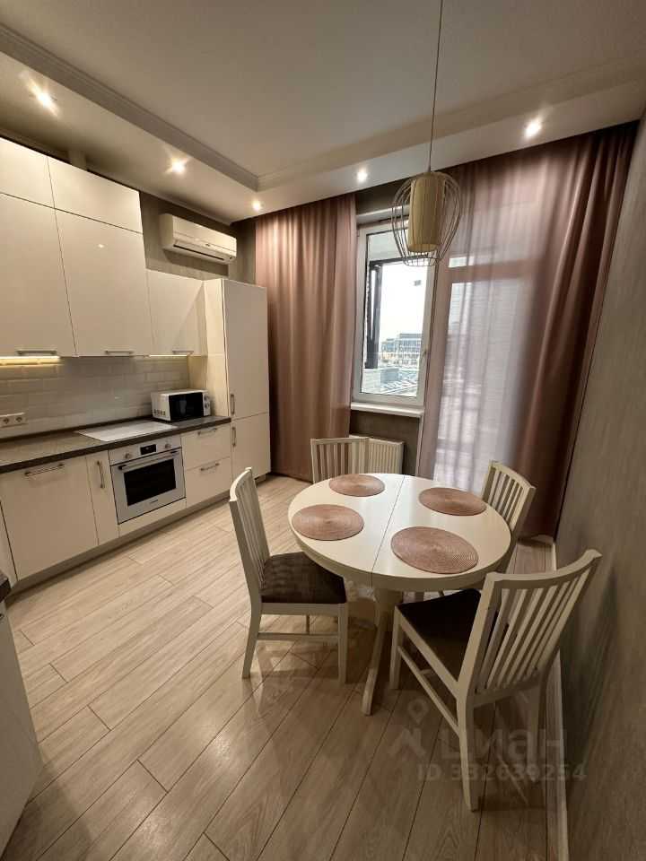 2-комнатная квартира, 62 м²