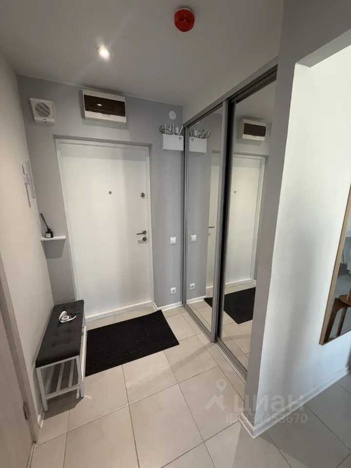 1-комнатная квартира, 46 м² — фотография 3