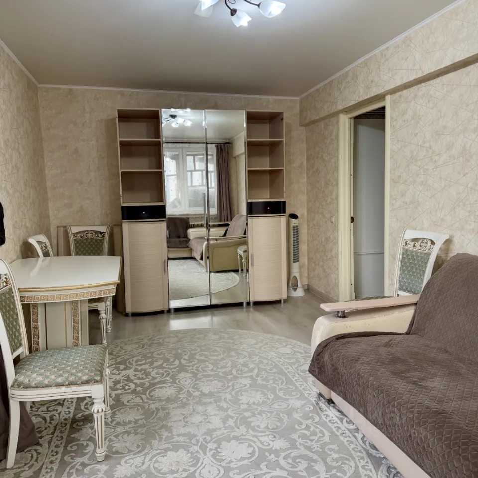 2-комнатная квартира, 42 м² — фотография 2