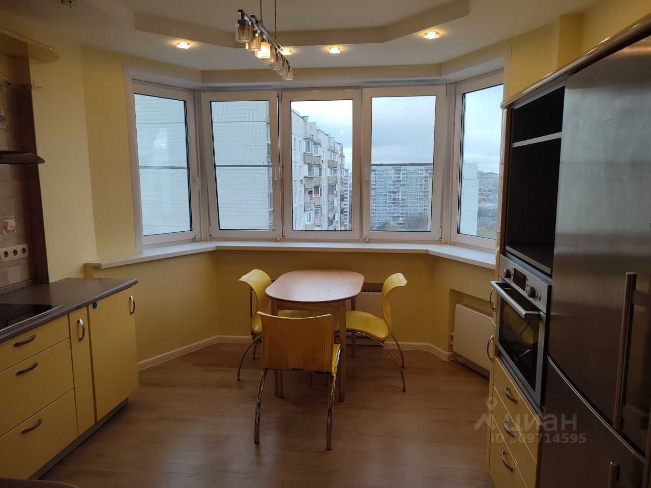 3-комнатная квартира, 77 м² — фотография 2