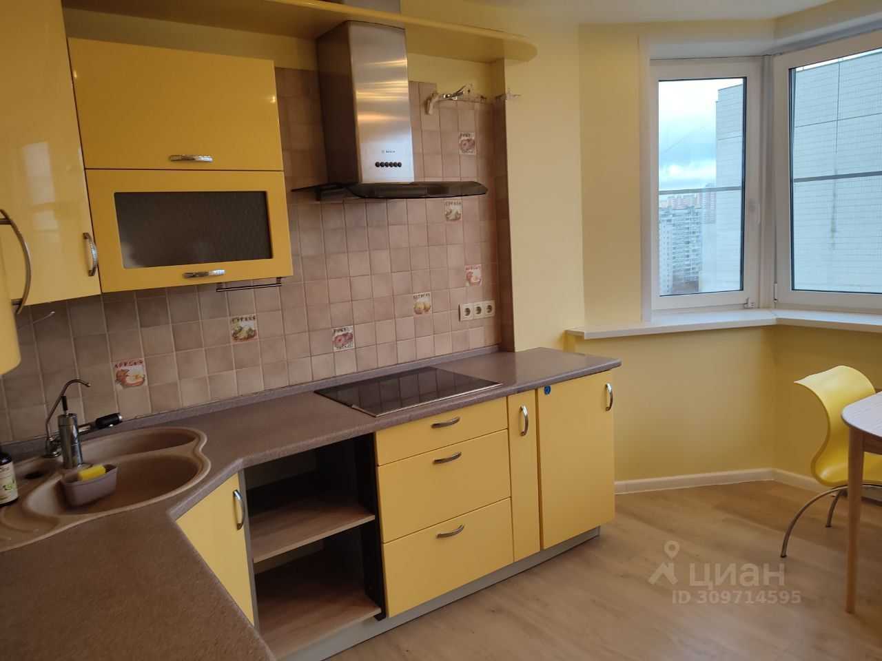 3-комнатная квартира, 77 м² — фотография 3