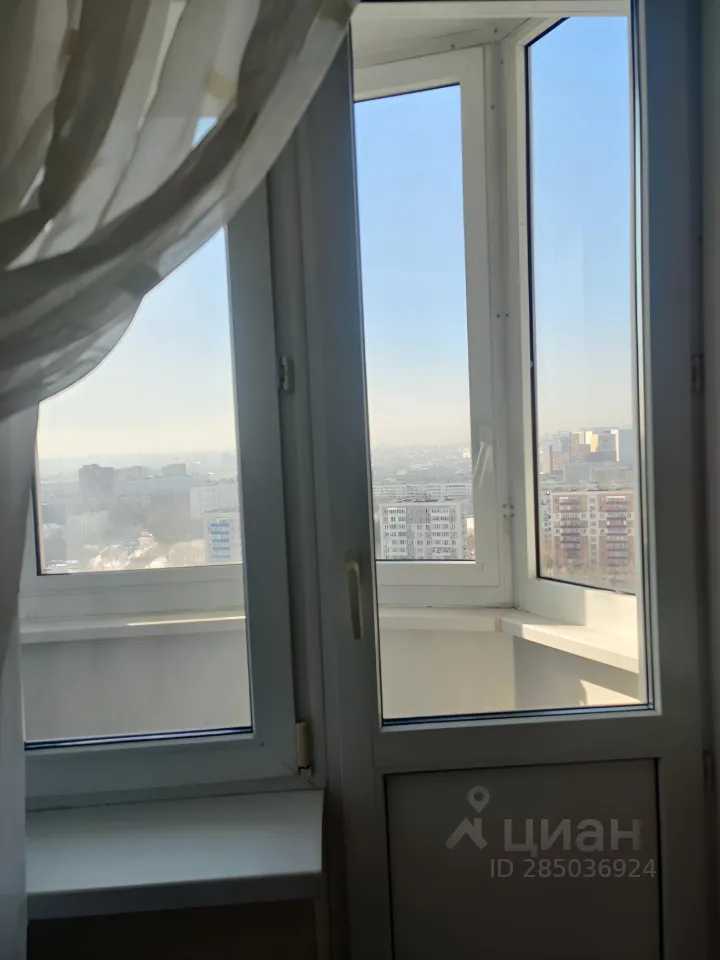 4-комнатная квартира, 110 м² — фотография 3