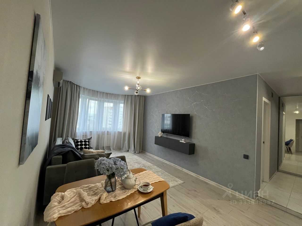 2-комнатная квартира, 56 м² — фотография 3