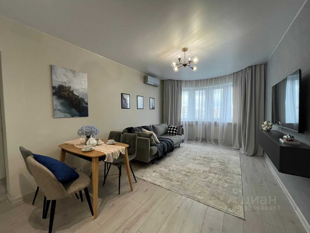 2-комнатная квартира, 56 м² — фотография 2