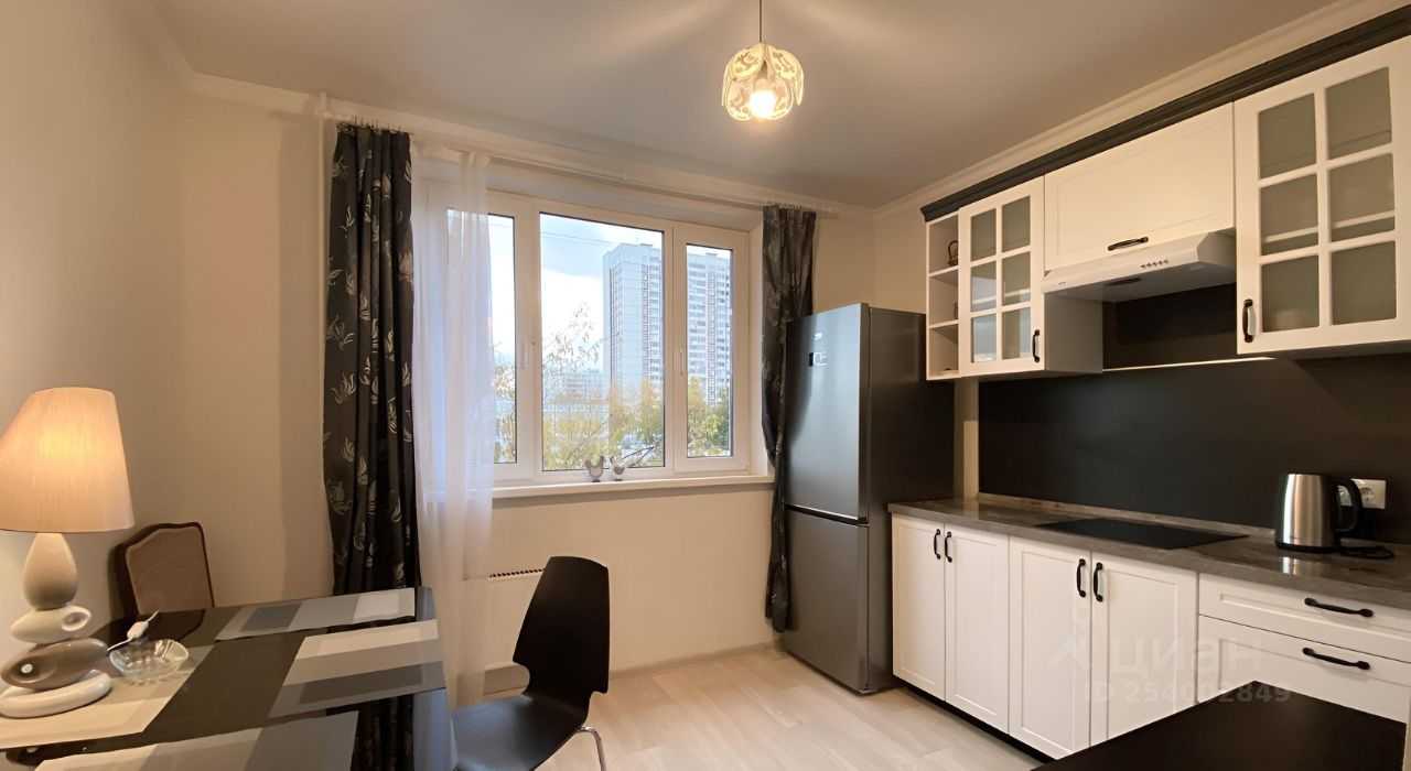 2-комнатная квартира, 58 м² — фотография 2