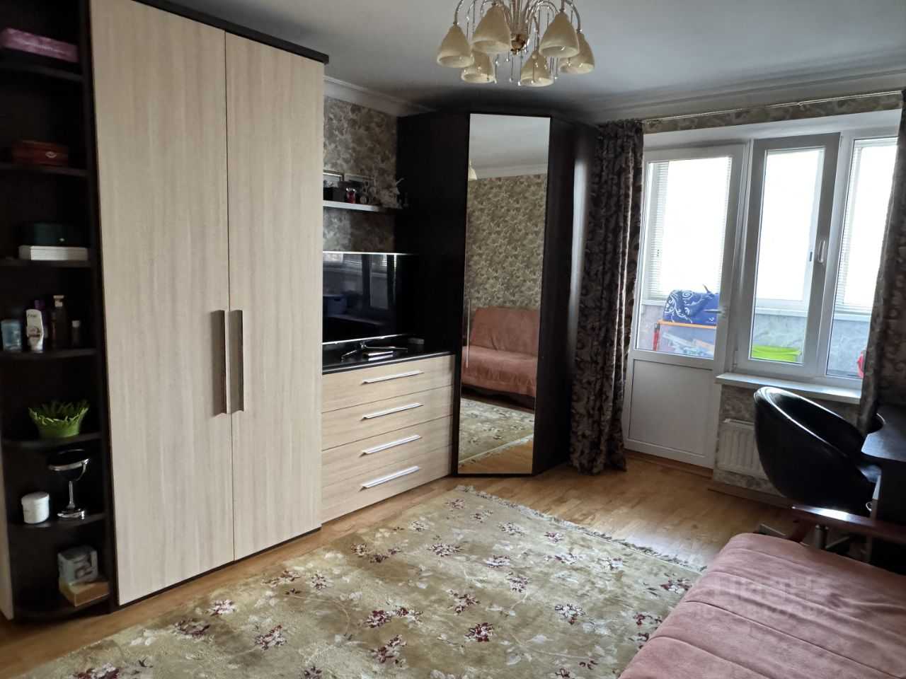 1-комнатная квартира, 37 м² — фотография 2
