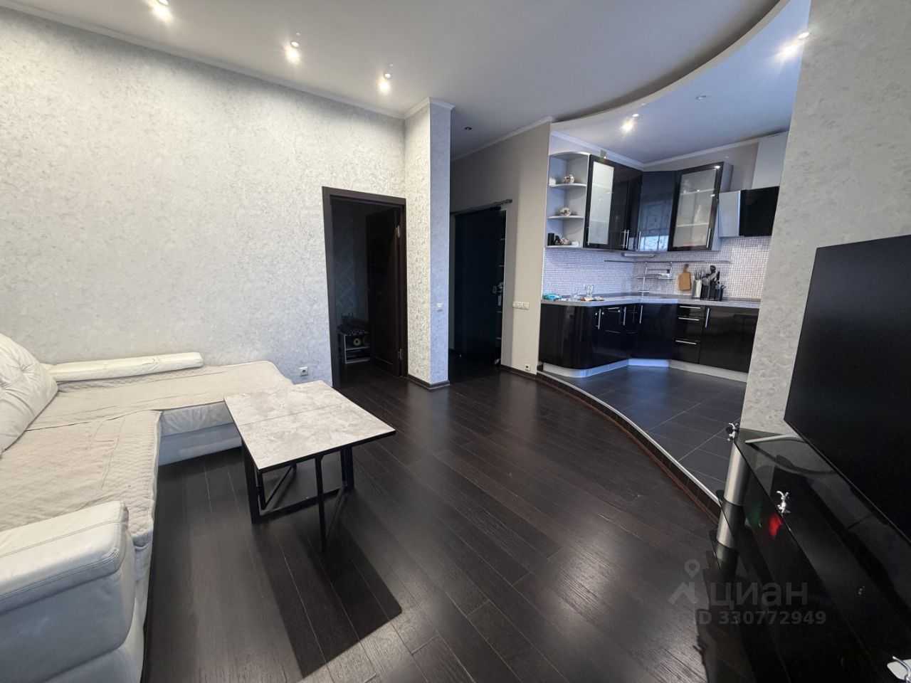 2-комнатная квартира, 54 м² — фотография 2
