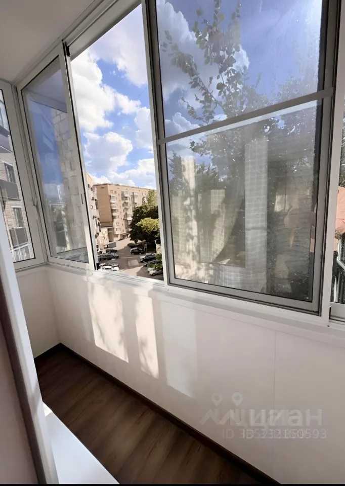 1-комнатная квартира, 32 м² — фотография 2