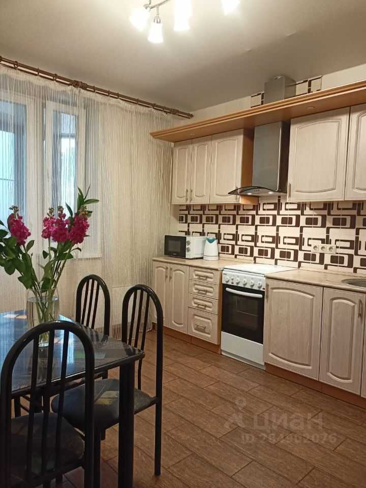 3-комнатная квартира, 78 м² — фотография 3