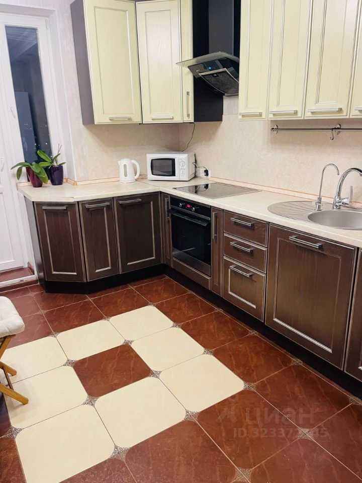2-комнатная квартира, 60 м²