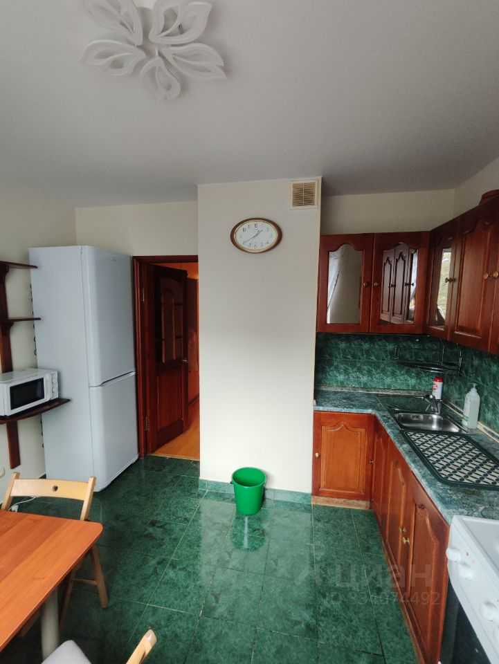 3-комнатная квартира, 72 м² — фотография 2