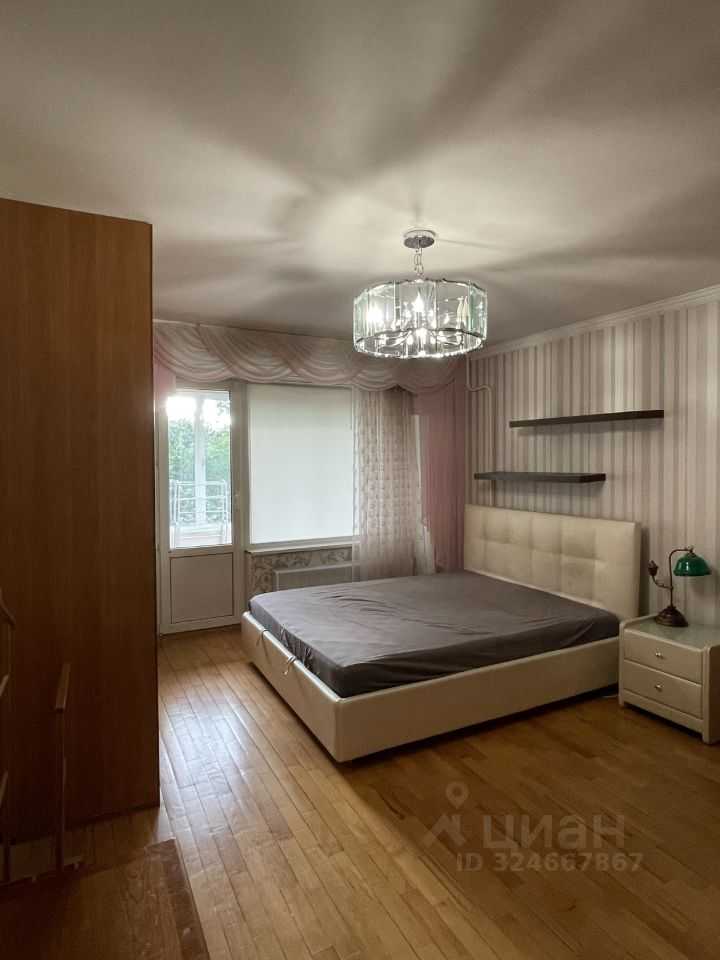 4-комнатная квартира, 76 м² — фотография 3