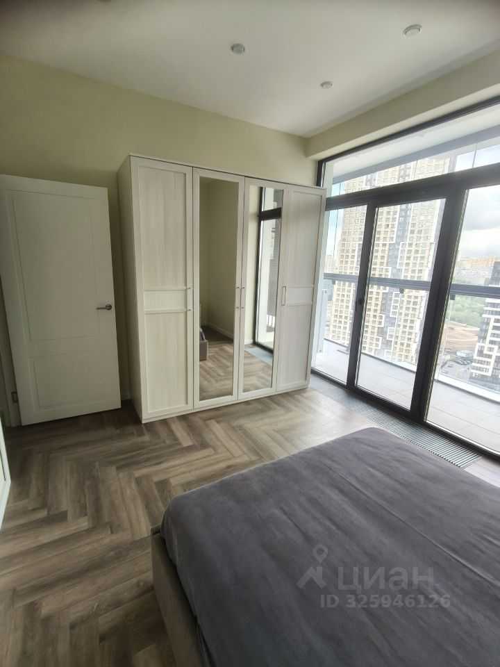 4-комнатная квартира, 111 м² — фотография 2