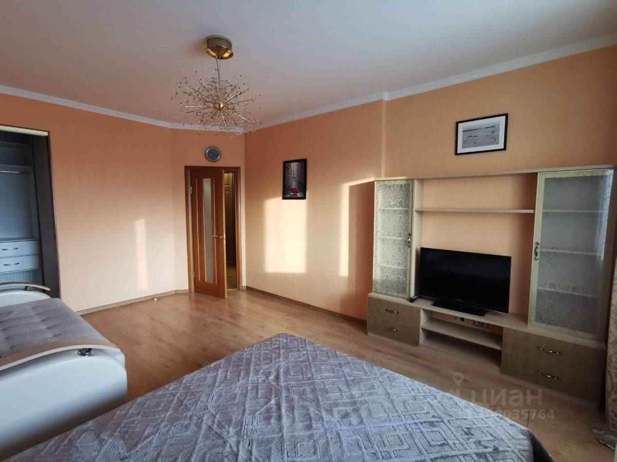 1-комнатная квартира, 54 м² — фотография 3