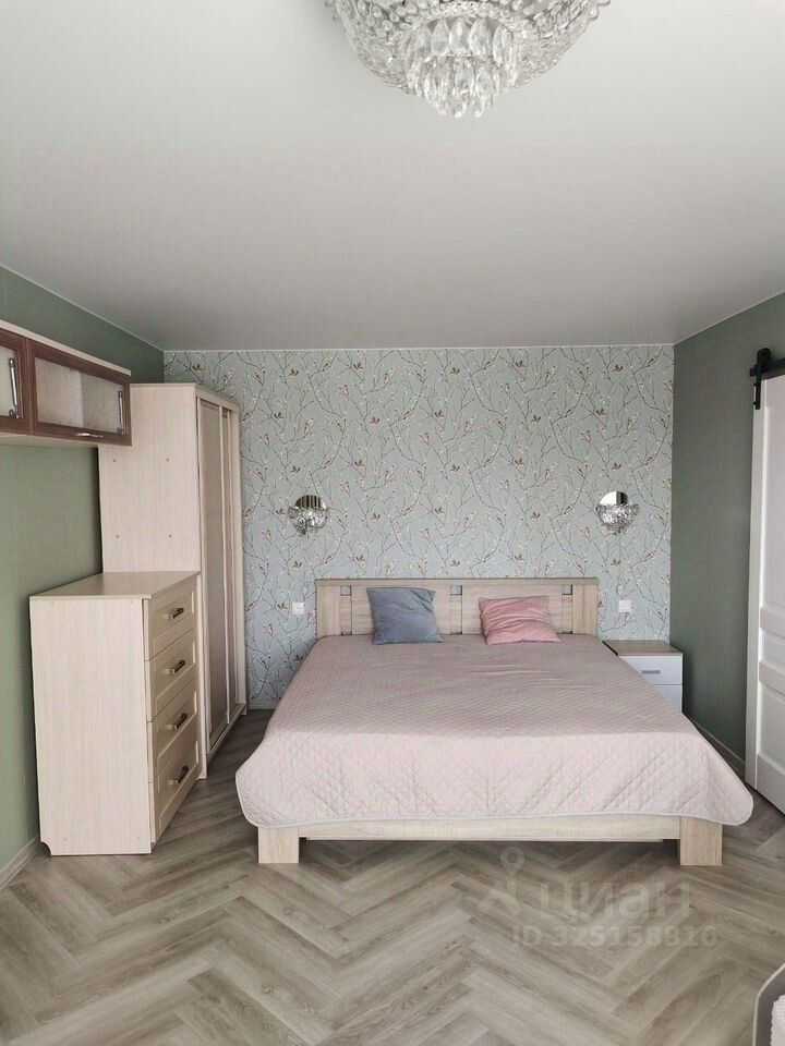 1-комнатная квартира, 32 м² — фотография 2