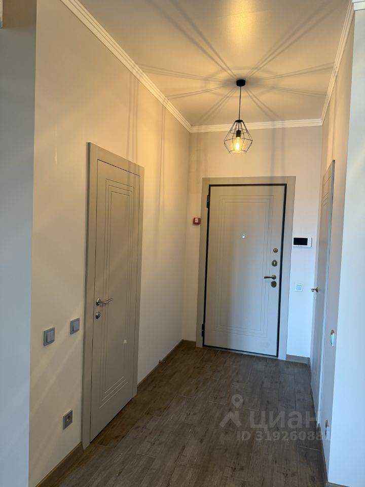 2-комнатная квартира, 55 м² — фотография 2