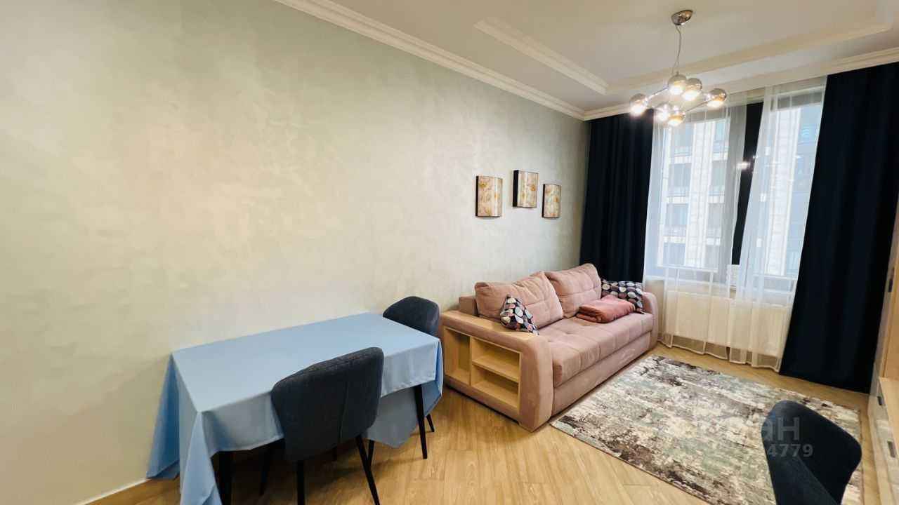 2-комнатная квартира, 53 м² — фотография 2