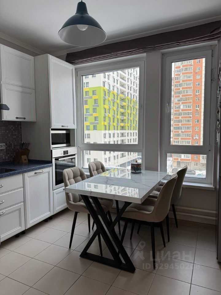 3-комнатная квартира, 95 м² — фотография 3