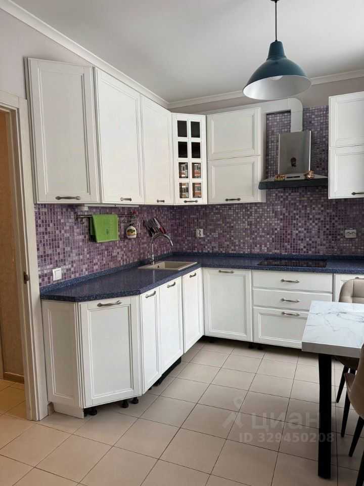 3-комнатная квартира, 95 м² — фотография 2